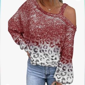 Long sleeve leopard cold shoulder top